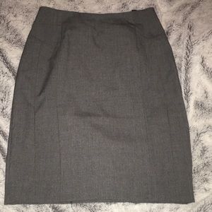 H&M Gray Pencil Skirt - Size 4